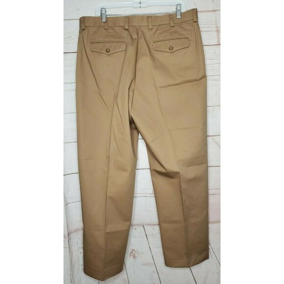 L.L. Bean WF Dress Chino Plain Front Classic Fit 17 Waist %100 Cotton Pants - Picture 6 of 12